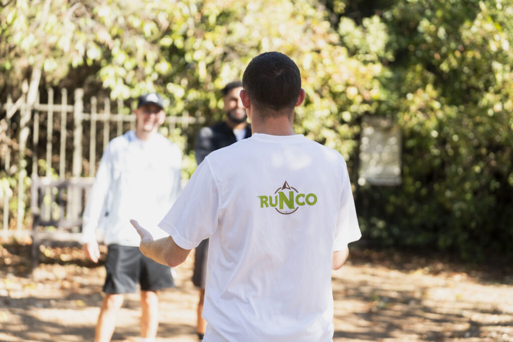 Runco est la structure qui propose des courses d'orientation unique sur des thèmes spéciaux à Montpellier. Une activité à ne pas manquer.